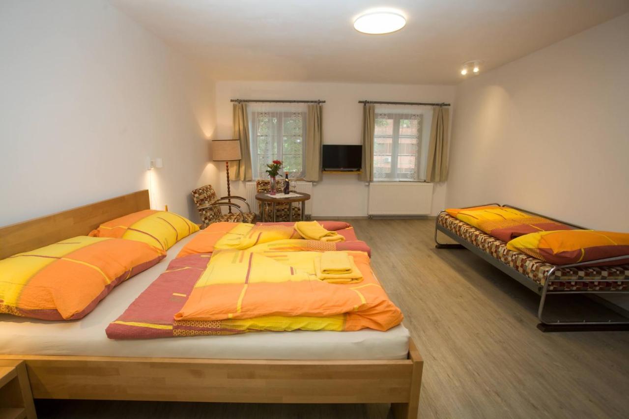 Apartmany Zak Frymburk nad Vltavou Exterior foto